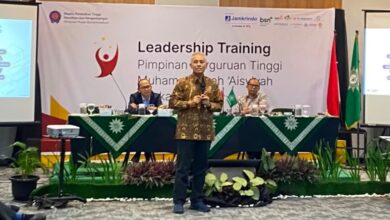 Rektor UMS memaparkan strategi penerimaan mahasiswa baru dan branding perguruan tinggi dalam acara Leadership Training Pimpinan PTMA.