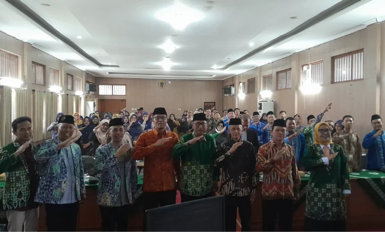 Ratusan guru dan kepala sekolah mengikuti konsolidasi akbar di Ruang Penjawi Setda Pati guna menyongsong Tahun Ajaran Baru 2026/2027 pendidikan Muhammadiyah.