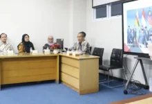 Prospek kerja Sastra Inggris sebagai penerjemah pemerintah di Setneg RI saat sharing session di FIBK UMP