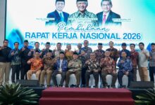 Foto bersama pengurus PP Muhammadiyah dan peserta Rakernas MPI 2026 di UMP untuk membahas transformasi digital Muhammadiyah.
