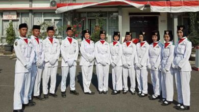 12 santri PonpesMU Manafiul Ulum bertugas jadi Paskibraka Kecamatan Sambi Boyolali saat upacara HUT ke-81 RI.