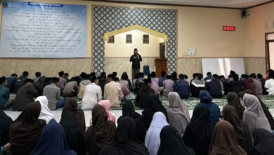 Suasana kegiatan internasionalisasi pendidikan UMP saat pembicara memberikan pengarahan di hadapan puluhan santri PP MBS Wanayasa Banjarnegara.