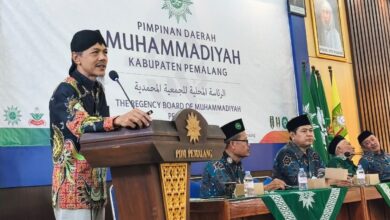 Ikhwanushoffa saat menyampaikan teguran di podium PDM Pemalang di hadapan para pimpinan amal usaha Muhammadiyah.