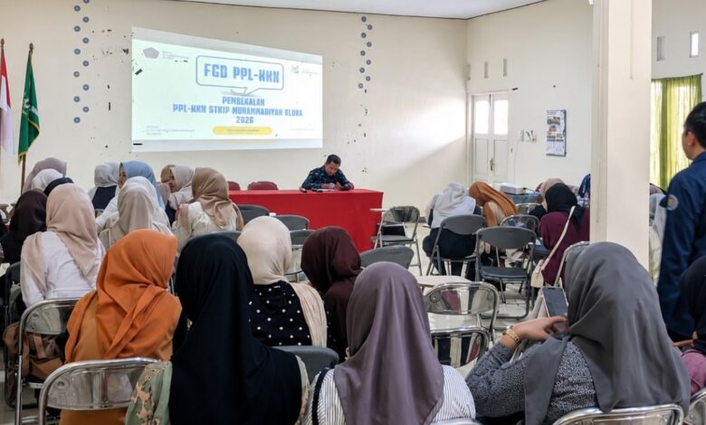 Suasana acara pembekalan PPL KKN PGSD STKIP Muhammadiyah Blora di Aula Kampus