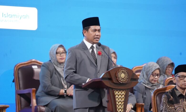 Rektor UMP Prof. Dr. Jebul Suroso menyampaikan pidato laporan tahunan pada perayaan Milad ke-61 UMP.