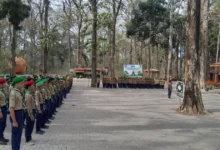 Ratusan Kader Hizbul Wathan mengikuti apel dan perkemahan di Goa Terawang Ecopark Blora dalam ajang Mahrojan 2026.