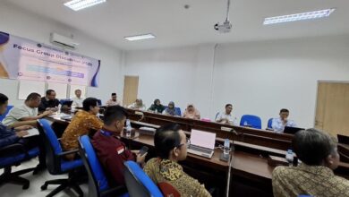 Suasana Focus Group Discussion (FGD) penguatan profil guru PAI dan kurikulum adaptif yang digelar oleh FAI UMS.