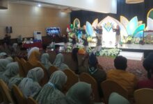 Penampilan Tari Gegala oleh siswa MIM PK Kartasura saat pembukaan Tanwir III Nasyiatul Aisyiyah di Hotel Lor In Solo.