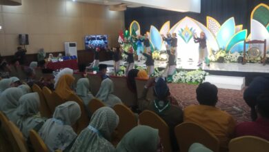 Penampilan Tari Gegala oleh siswa MIM PK Kartasura saat pembukaan Tanwir III Nasyiatul Aisyiyah di Hotel Lor In Solo.