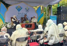 Talkshow Eco Bhinneka Muhammadiyah membahas praktik eco sociopreneurship di panggung utama Bazar Muktamar Nasyiatul Aisyiyah XV.