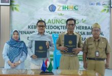 FK UMP launching Kebun Kedokteran Herbal dan penandatanganan kerja sama desa binaan