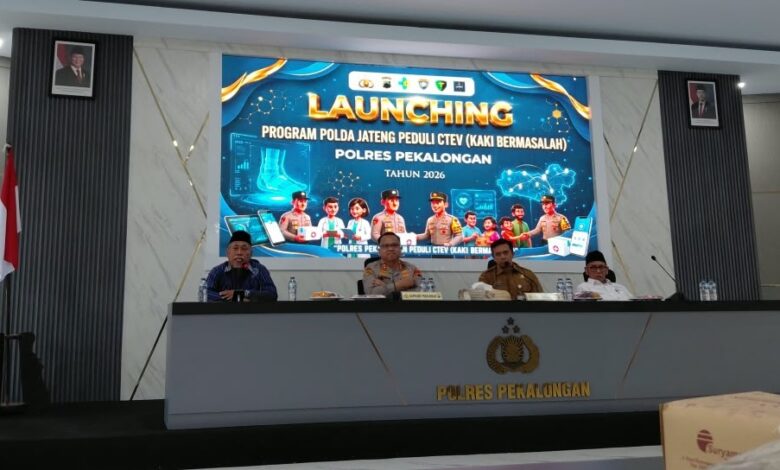 Launching program penanganan kaki CTEV anak oleh Polres Pekalongan dan Muhammadiyah.