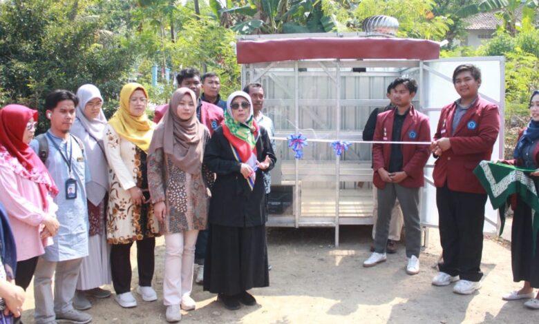 Peresmian mesin pengering bawang merah Grobogan Instore Dryer System oleh tim PPK Ormawa UNIMUS di Desa Taruman
