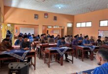 Warga dan pengurus PDM Temanggung mengikuti acara silaturahmi serta sosialisasi aplikasi SATUMU di Bonjor, Tretep.