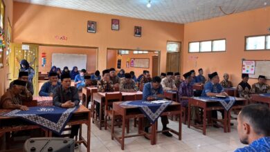 Warga dan pengurus PDM Temanggung mengikuti acara silaturahmi serta sosialisasi aplikasi SATUMU di Bonjor, Tretep.
