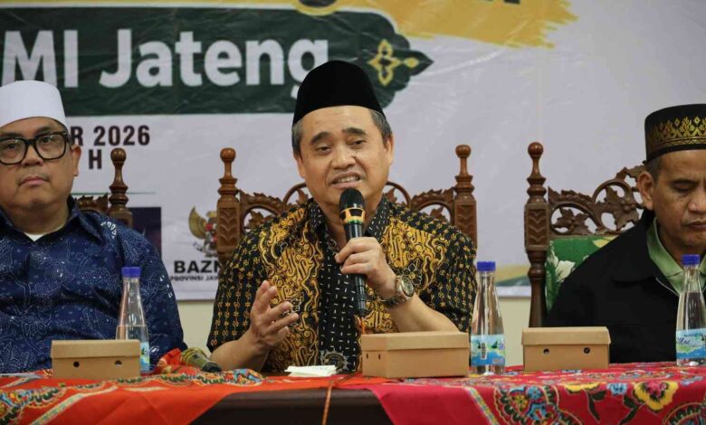 Ketua PWM Jateng Dr KH Tafsir MAg berbicara pada Musywil V ITMI Jateng tentang pemberdayaan disabilitas netra di Semarang.