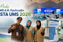Tim medis RS UMS A.R. Fachrudin bersiaga di Edutorium mengawal kegiatan Masta UMS 2026.