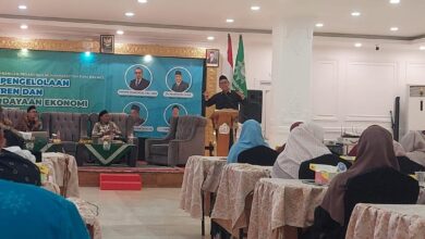 Suasana sosialisasi pengelolaan pesantren Muhammadiyah Brebes oleh LPP PDM Brebes di Hotel King Royal.