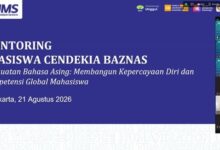 Tangkapan layar acara mentoring beasiswa BAZNAS UMS bertema penguatan bahasa asing via Zoom Meeting.
