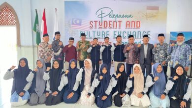Pelepasan Santri Almatera Temanggung yang mengikuti Student and Cultural Exchange 2026 ke Thailand dan Malaysia.