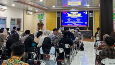 Suasana kegiatan SUBADRANA UMPWR 2026 di Ruang Seminar Kampus Timur Gedung Rektorat UMPWR yang dihadiri narasumber dan peserta mahasiswa.