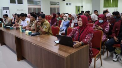Suasana acara penguatan kemitraan PPK Ormawa UNIMUS 2026 yang dihadiri jajaran kepala desa mitra dan mahasiswa di Aula GKB 3 UNIMUS