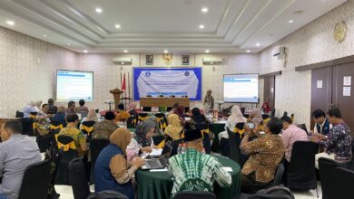 Suasana Klinik Percepatan Progres Fisik dan Pencairan Dana Tahap 2 Program Revitalisasi SMP di Jawa Tengah bersama UMS.