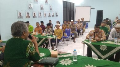 Suasana pertemuan Turba MPKSDI PDM Karanganyar bersama jajaran pengurus PCM Kebakkramat di Gedung Dakwah Kebakkramat.