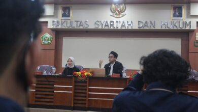 Dosen FHIP UMS Muhammad RM Fayasy Failaq memaparkan gagasan pembaruan sistem pemilu Indonesia dalam Seminar Konstitusi di UIN Sunan Kalijaga.