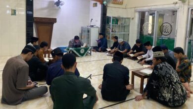 Suasana pembinaan dan dauroh Sanad Qiraat Al Quran oleh Dosen IQT UMS bersama santri Pondok Pesantren Al-Firdaus Kartasura.