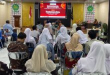 Suasana Lokakarya Menulis Konten Media Sosial dan Pengumuman Pemenang Lomba Cipta Puisi dan Cerpen di UMPWR.