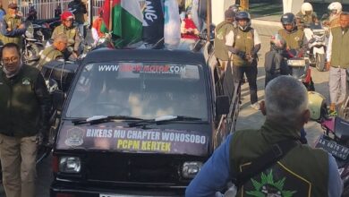 Rombongan BikersMu Chapter Wonosobo bersiap menyalurkan bantuan air bersih Wonosobo di Wadaslintang.