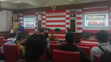 Pustakawan memandu pemaparan materi User Education bagi mahasiswa Pascasarjana di Perpustakaan UIN Sunan Kalijaga Yogyakarta.
