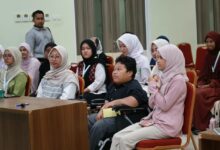 Pelatihan motivasi mahasiswa disabilitas ULD Unimus Semarang dalam sesi pembelajaran kampus