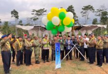 Pembukaan Mahrojan Penghela Hizbul Wathan Jawa Tengah ditandai penerbangan balon warna hijau, kuning, dan putih di Bukit Tangkeban Pemalang.