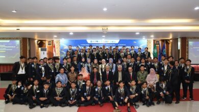 Pelepasan Calon Wisudawan FT UNIMUS ke-50 di Semarang