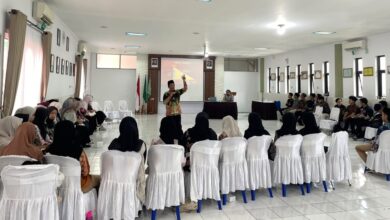 Suasana pemaparan materi dalam kegiatan Baitul Arqam AKMT Purna Studi di Aula Kampus C AKMT Temanggung